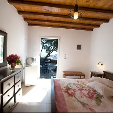 Daktilidis Village Aparthotel